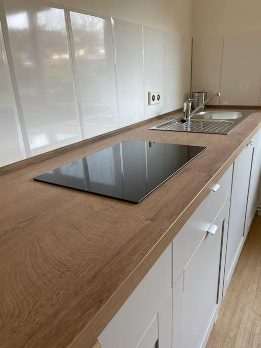 Stilvolle 3 Zimmer Wohnung In Brémai repülőtér Kültér fotó